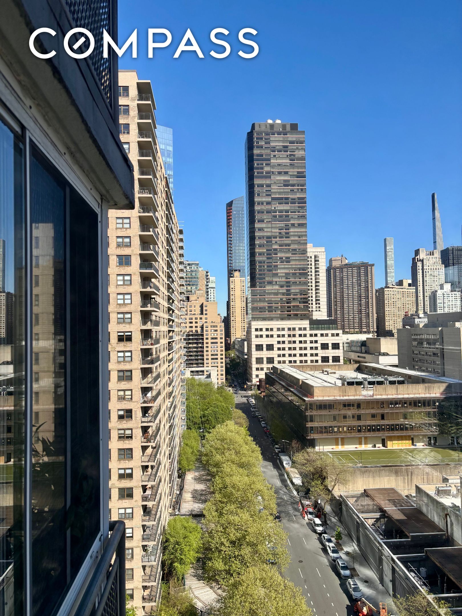 #10 photo, 303 W 66th Street, マンハッタン Upper West Side , NY 10023