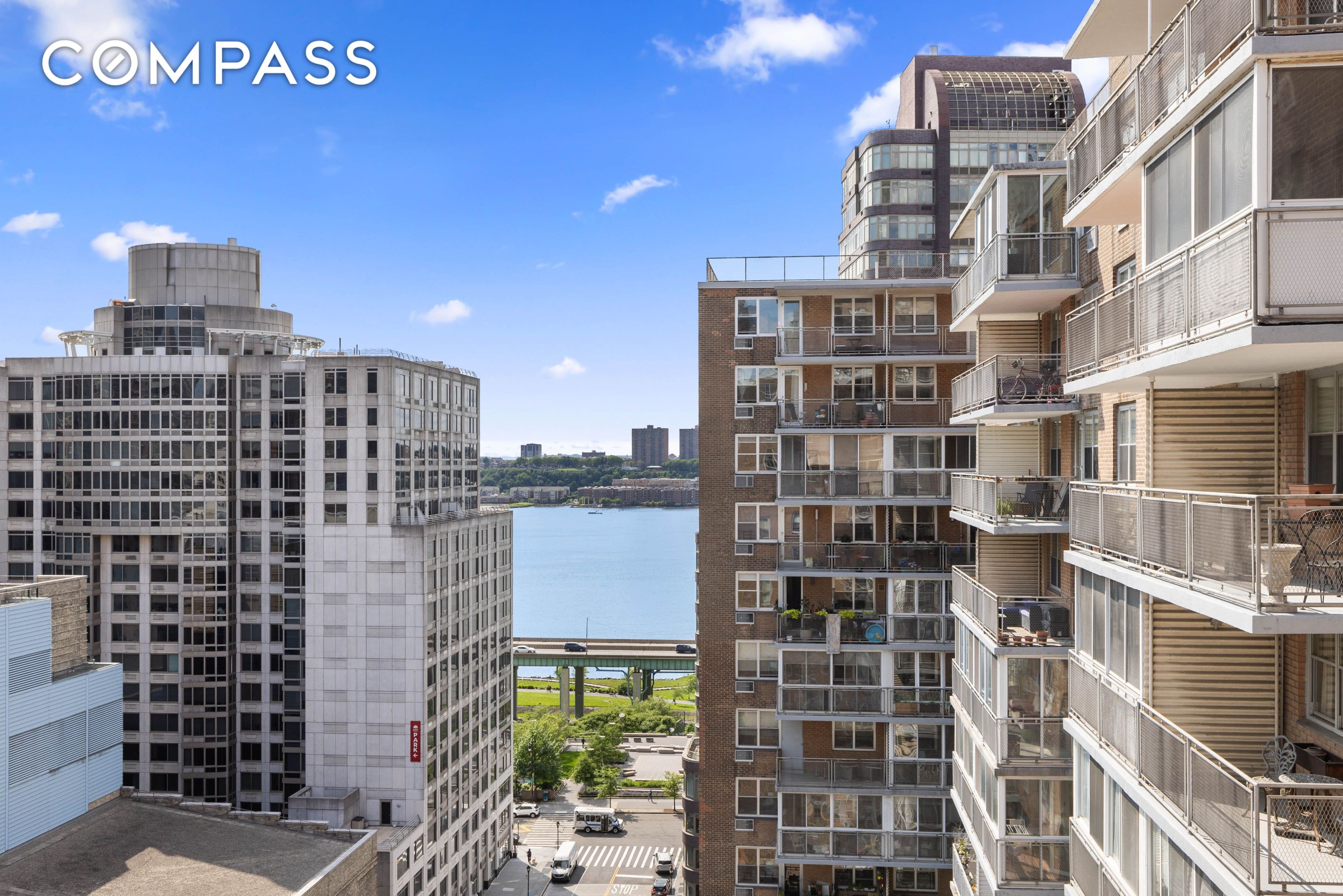 #14 photo, 303 W 66th Street, マンハッタン Upper West Side , NY 10023