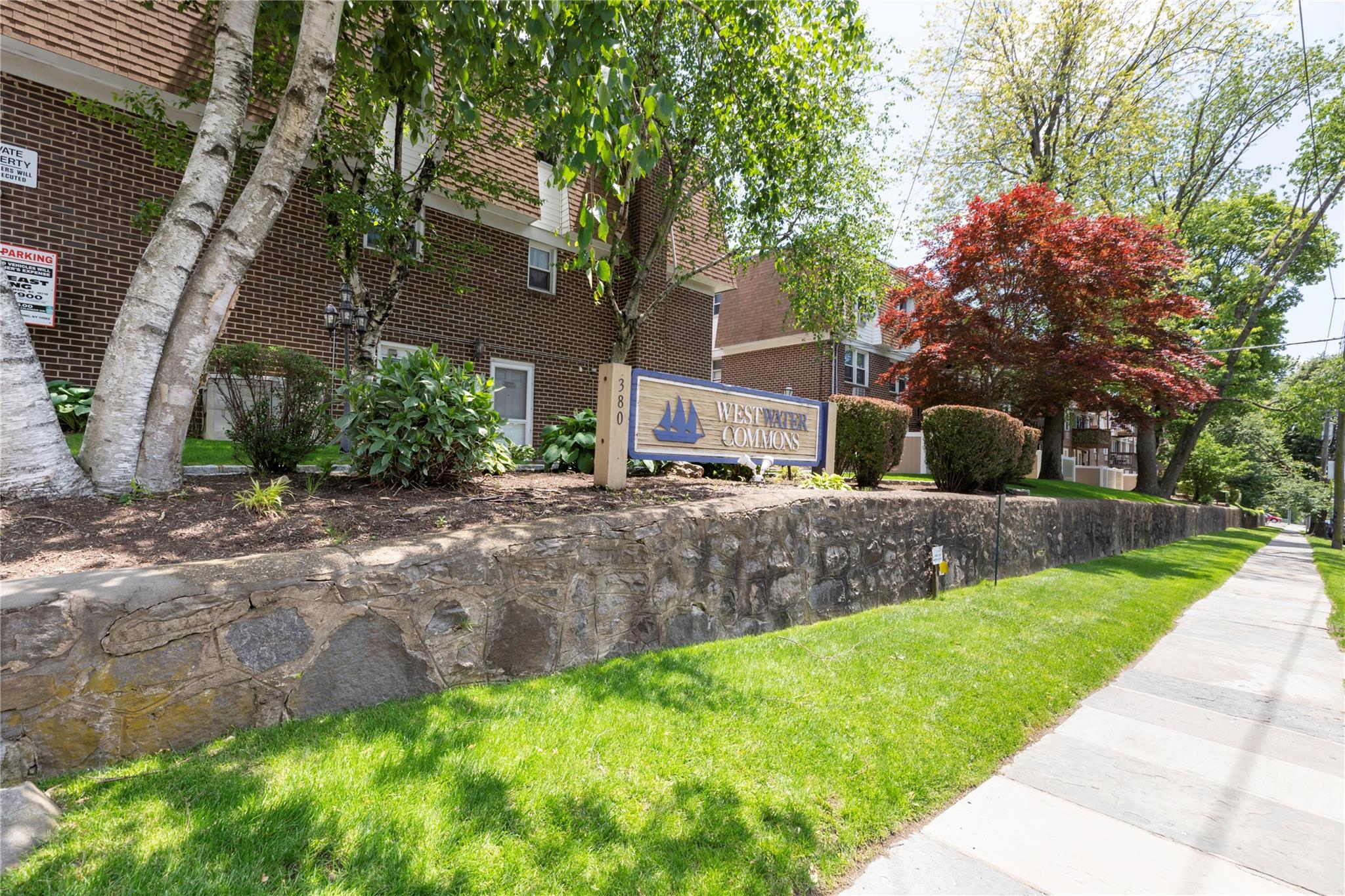 #1 photo, 380 N Broadway, Yonkers , NY 10701