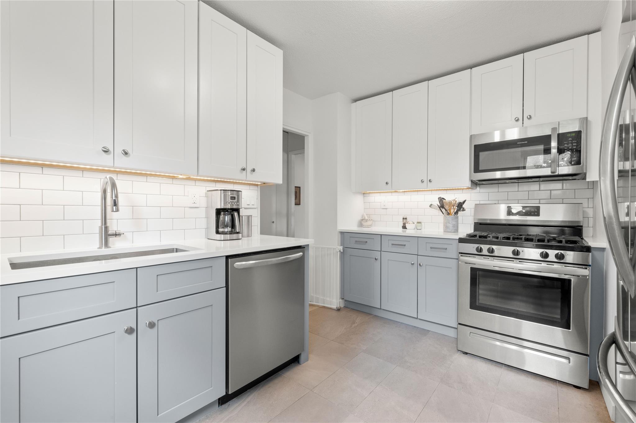 #5 photo, 70-31 108 Street, 皇后區 森林小丘 Forest Hills , NY 11375