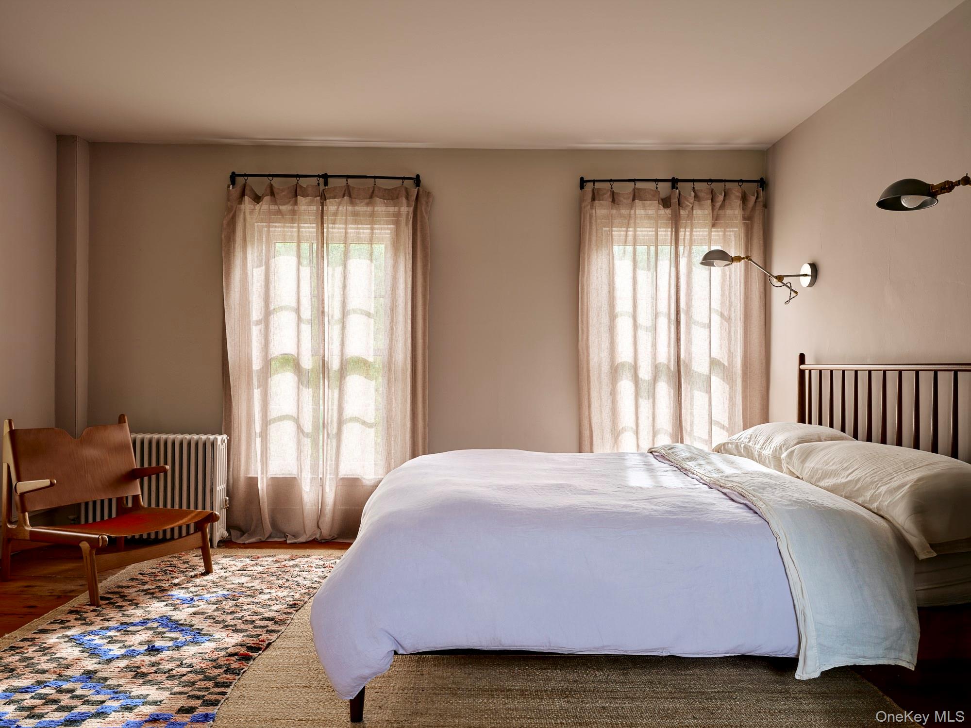 #14 photo, 886 State Route 9J, Stuyvesant , NY 12173