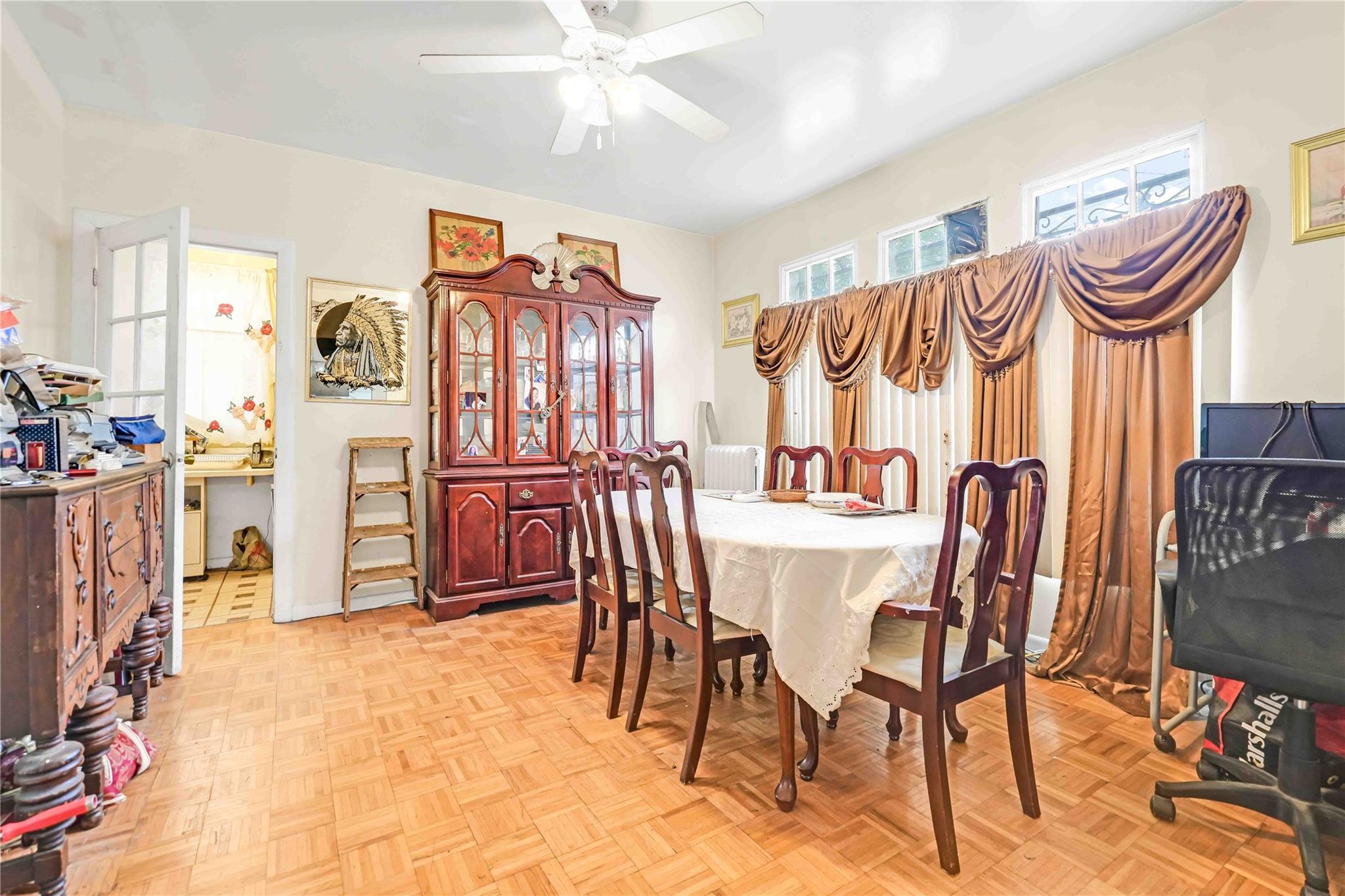 #8 photo, 11480 178th Place, クイーンズ区 Addisleigh Park , NY 11434