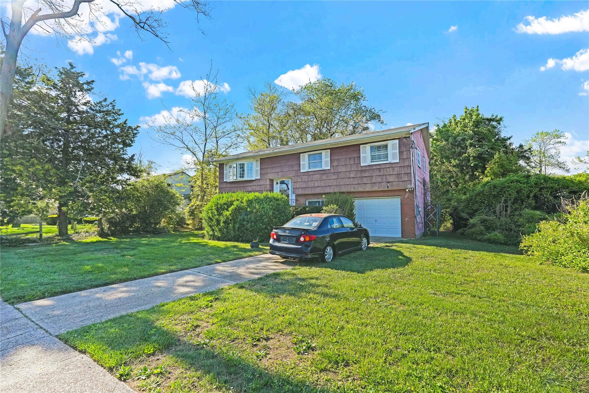#3 photo, 1 carman Place, 長島 Massapequa , NY 11758