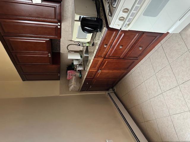 #10 photo, 4229 Newtown Road, クイーンズ区 Astoria , NY 11103