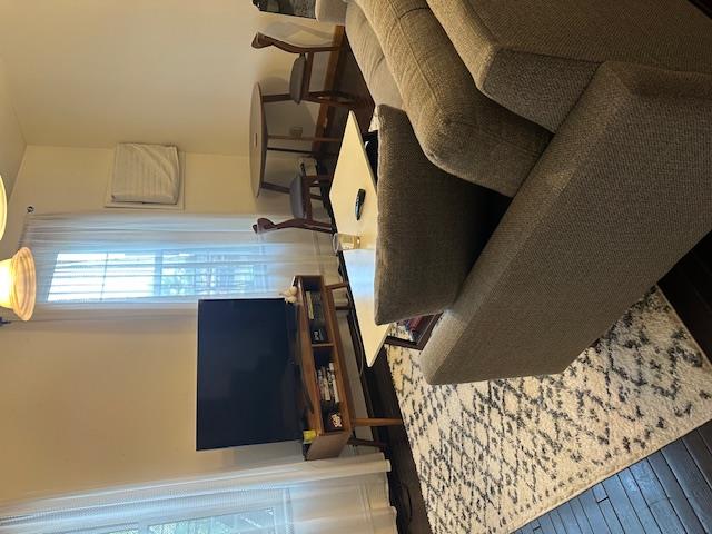 #3 photo, 4229 Newtown Road, クイーンズ区 Astoria , NY 11103