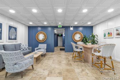 #3 photo, 440 W Broadway, ナッソー郡 Long Beach , NY 11561