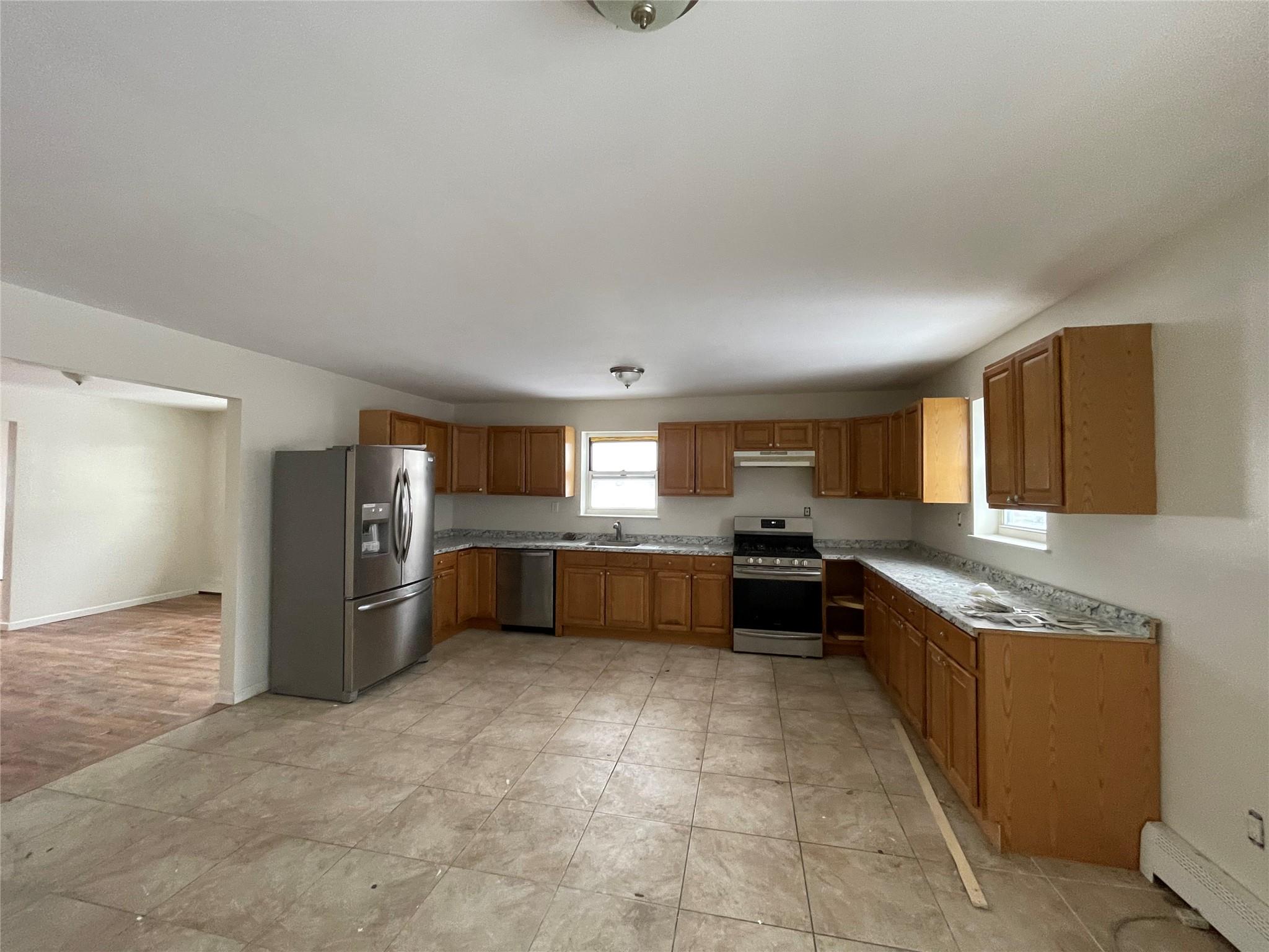 #19 photo, 2110 Light Street, برونكس Bronx , NY 10466
