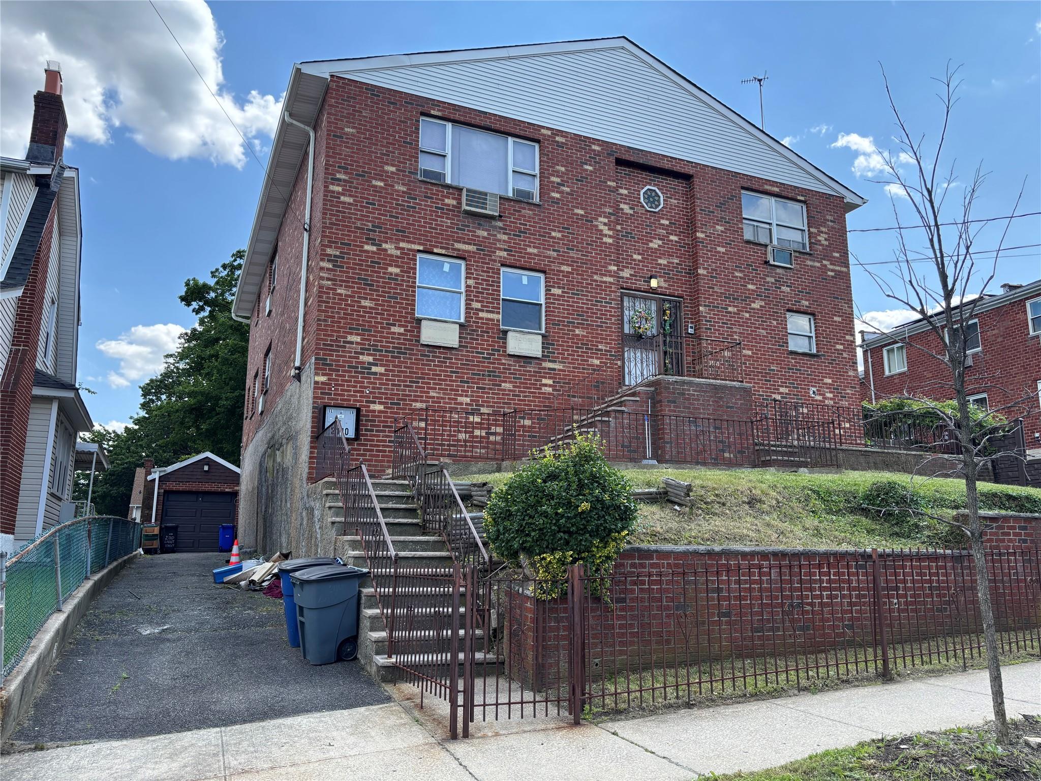 #2 photo, 2110 Light Street, برونكس Bronx , NY 10466