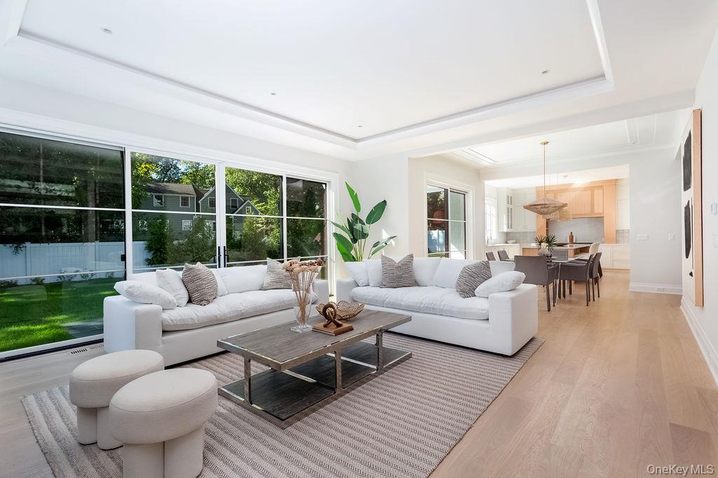 #11 photo, 6 Dorchester Lane, Call Listing Agent , CT 06878