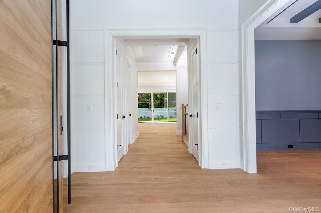 #3 photo, 6 Dorchester Lane, Call Listing Agent , CT 06878