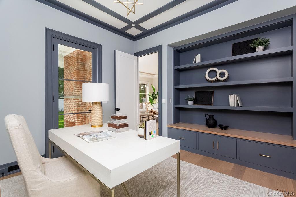 #7 photo, 6 Dorchester Lane, Call Listing Agent , CT 06878