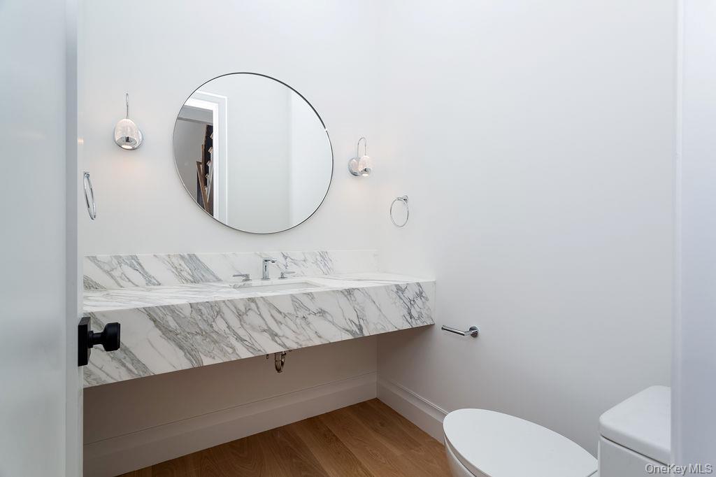 #8 photo, 6 Dorchester Lane, Call Listing Agent , CT 06878