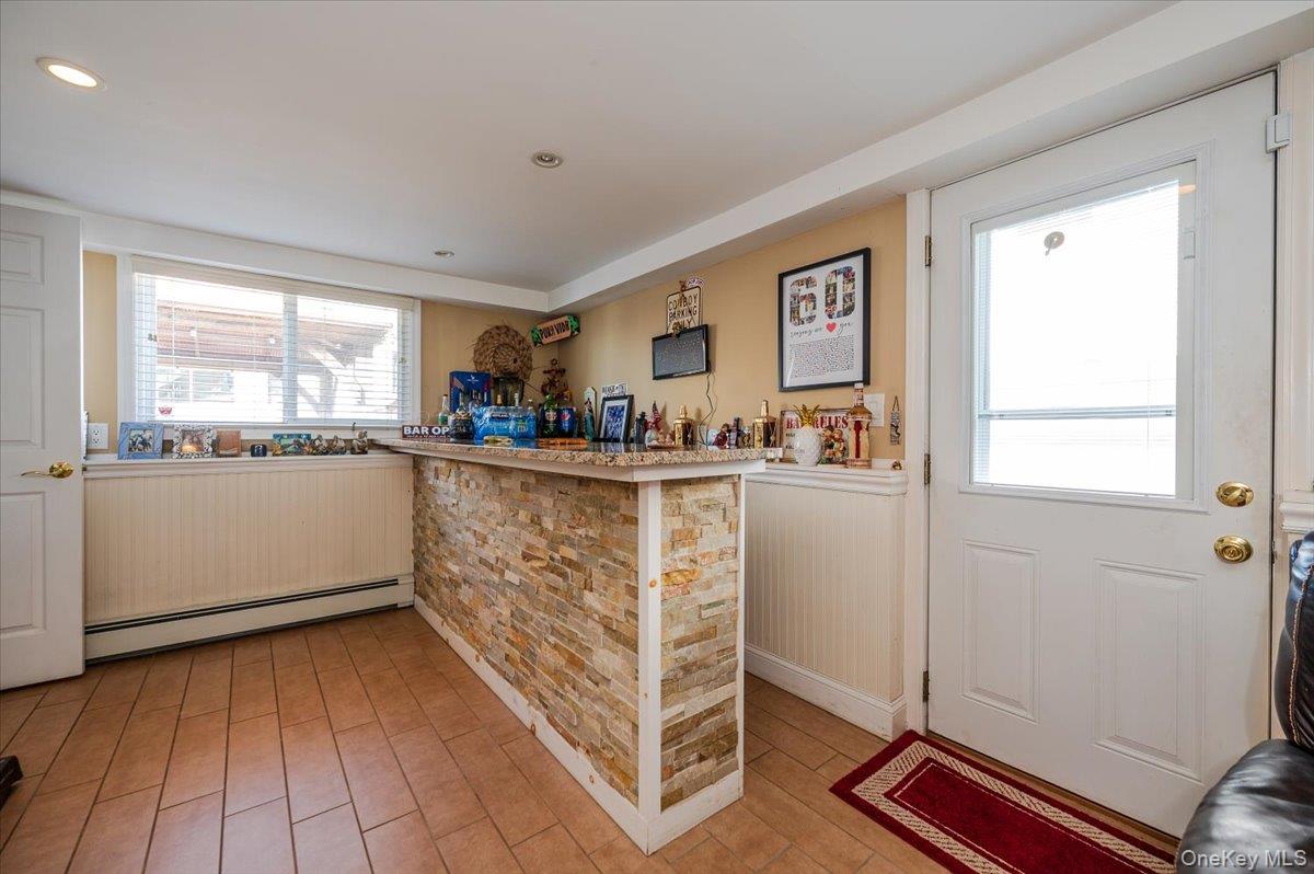 #11 photo, 22 Cheshire Road, ナッソー郡 Inwood , NY 11096