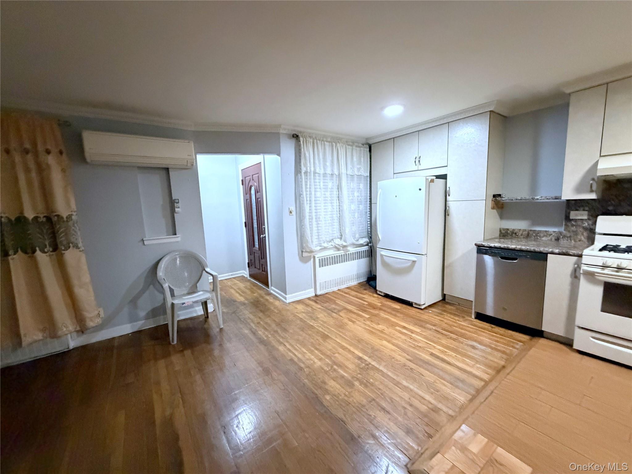 #5 photo, 1222 E 83rd Street, Brooklyn , NY 11236