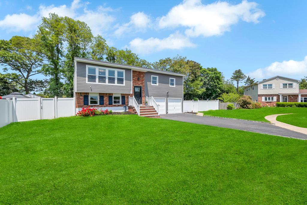 #1 photo, 51 Avis Drive, Holbrook , NY 11741