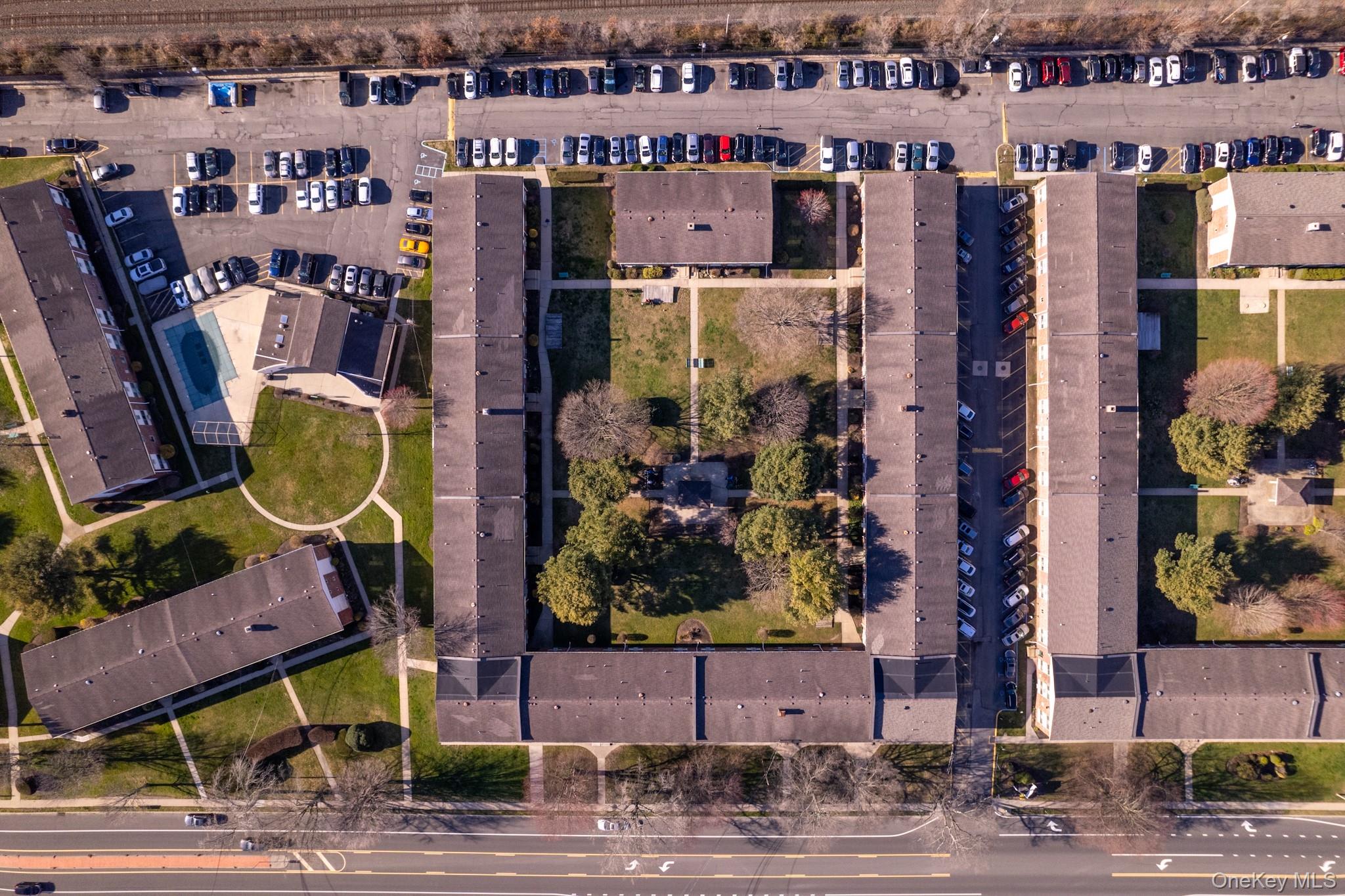 #14 photo, 2449 Union Boulevard, サフォーク郡 Islip , NY 11751