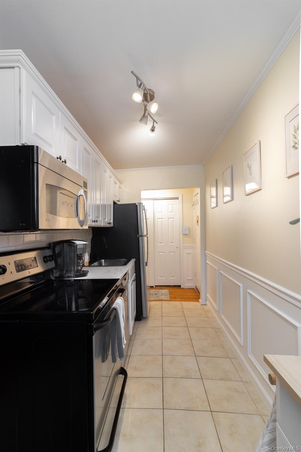 #5 photo, 2449 Union Boulevard, サフォーク郡 Islip , NY 11751