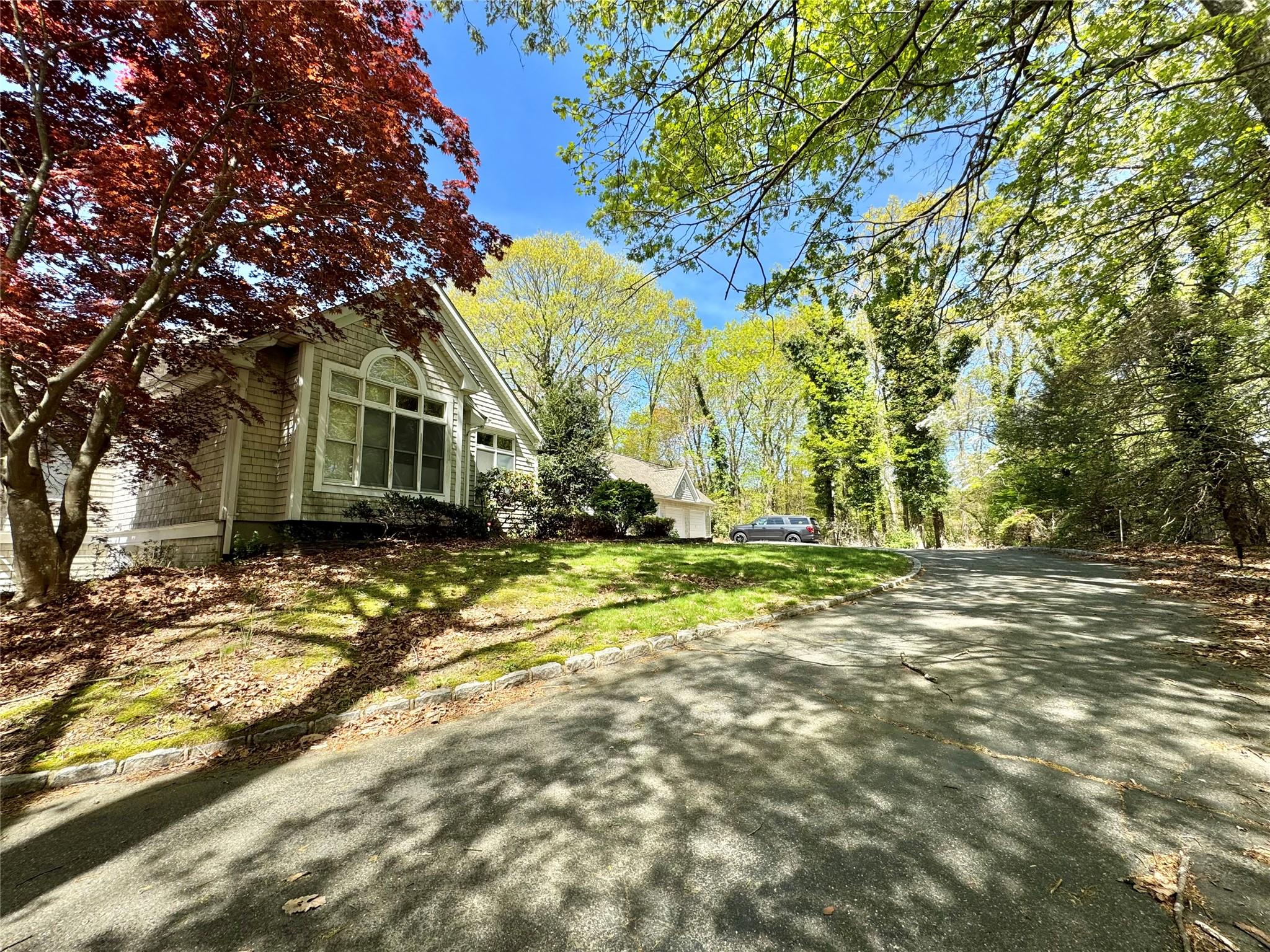 #2 photo, 66 Cliff Road, Port Jefferson , NY 11777