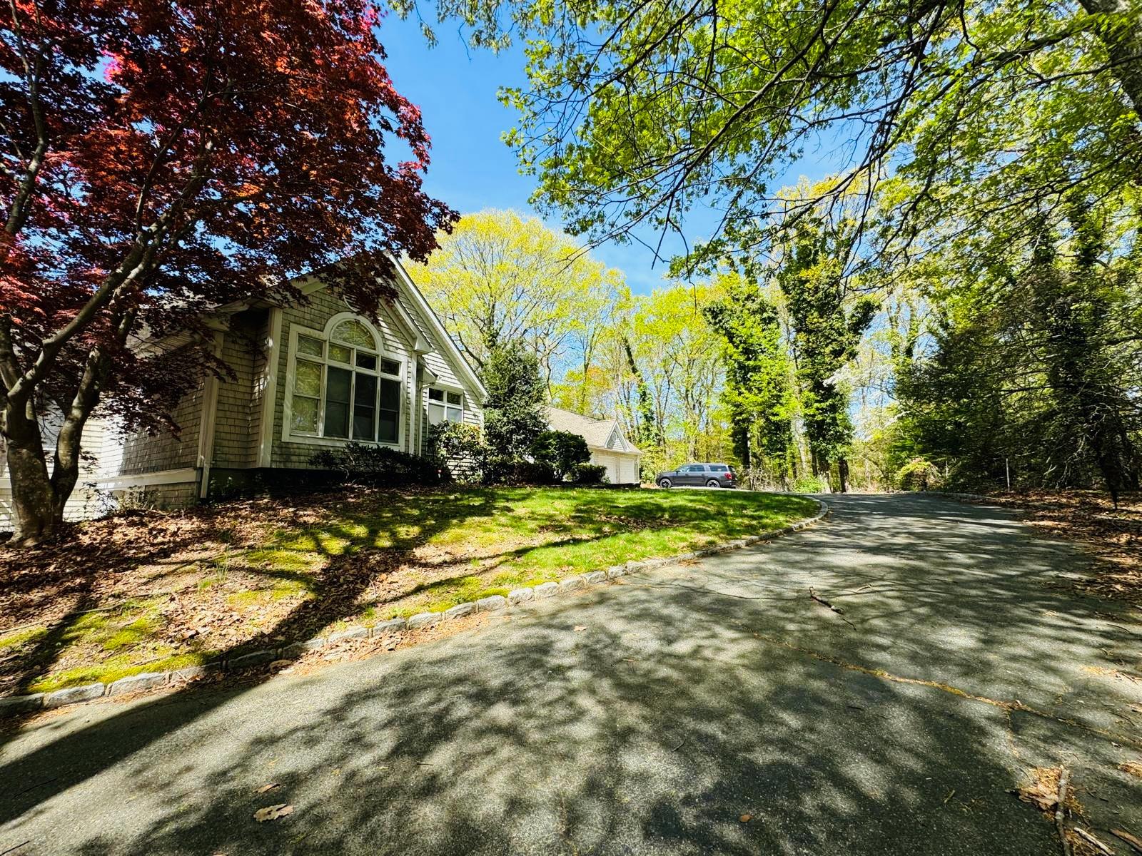 #8 photo, 66 Cliff Road, Port Jefferson , NY 11777