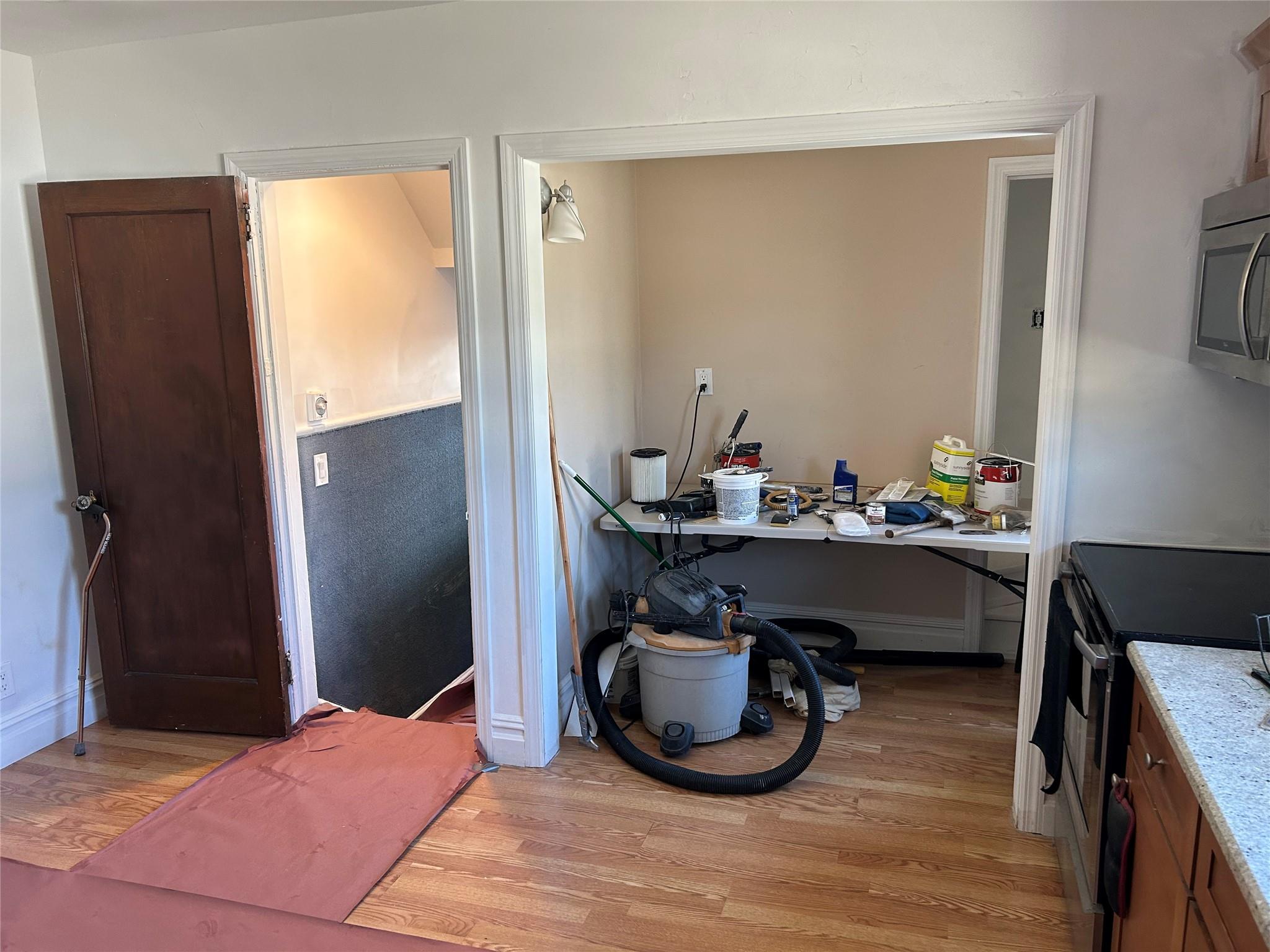 #8 photo, 153 W Main Street, サフォーク郡 Kings Park , NY 11754