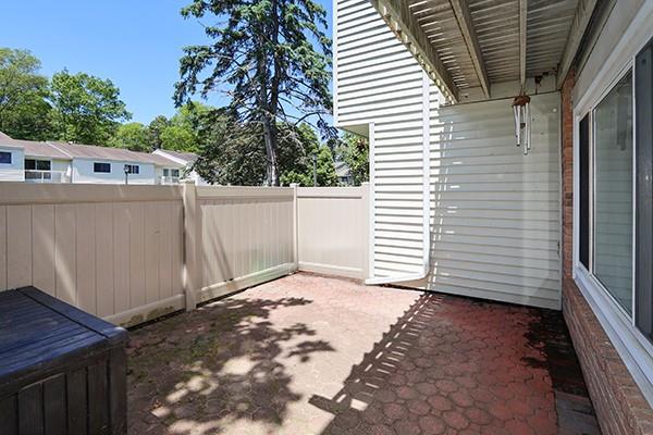 #11 photo, 223 Springmeadow Drive, サフォーク郡 Holbrook , NY 11741