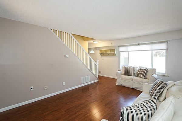 #7 photo, 223 Springmeadow Drive, サフォーク郡 Holbrook , NY 11741