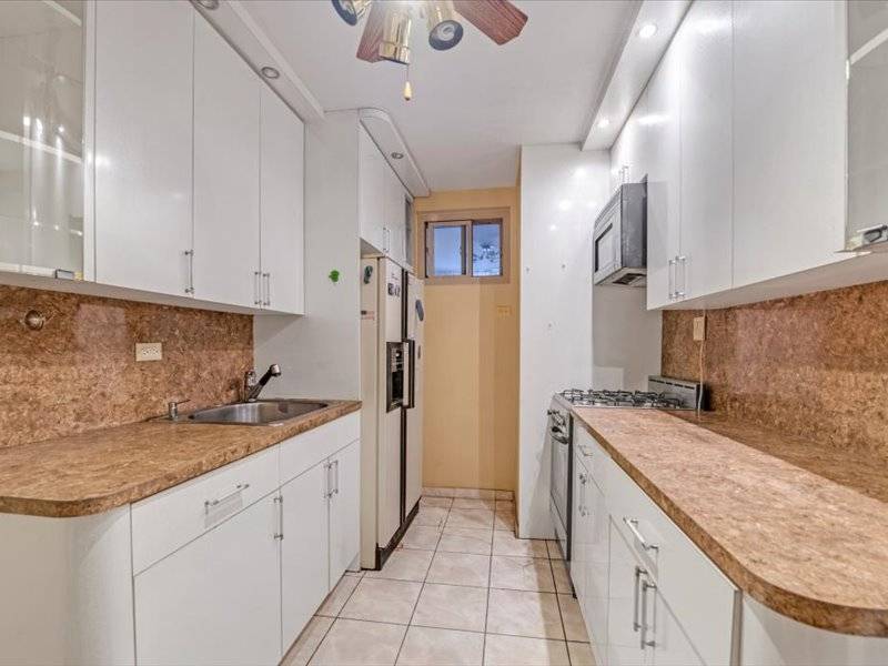 #5 photo, 611 Banner Ave, #1A, ブルックリン区 Brighton Beach , NY 11235