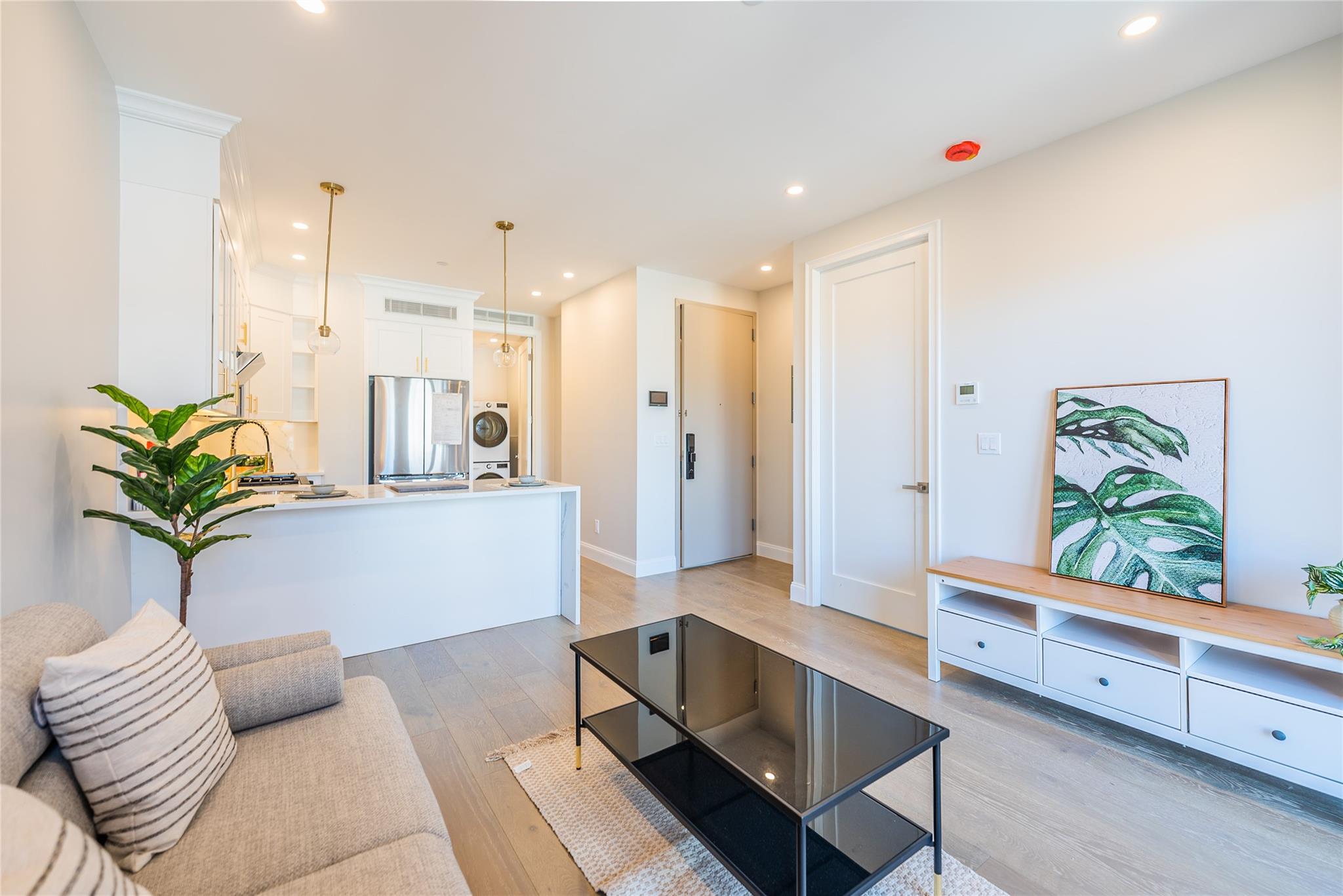 #6 photo, 4209 Hampton Street, クイーンズ区 Elmhurst , NY 11373