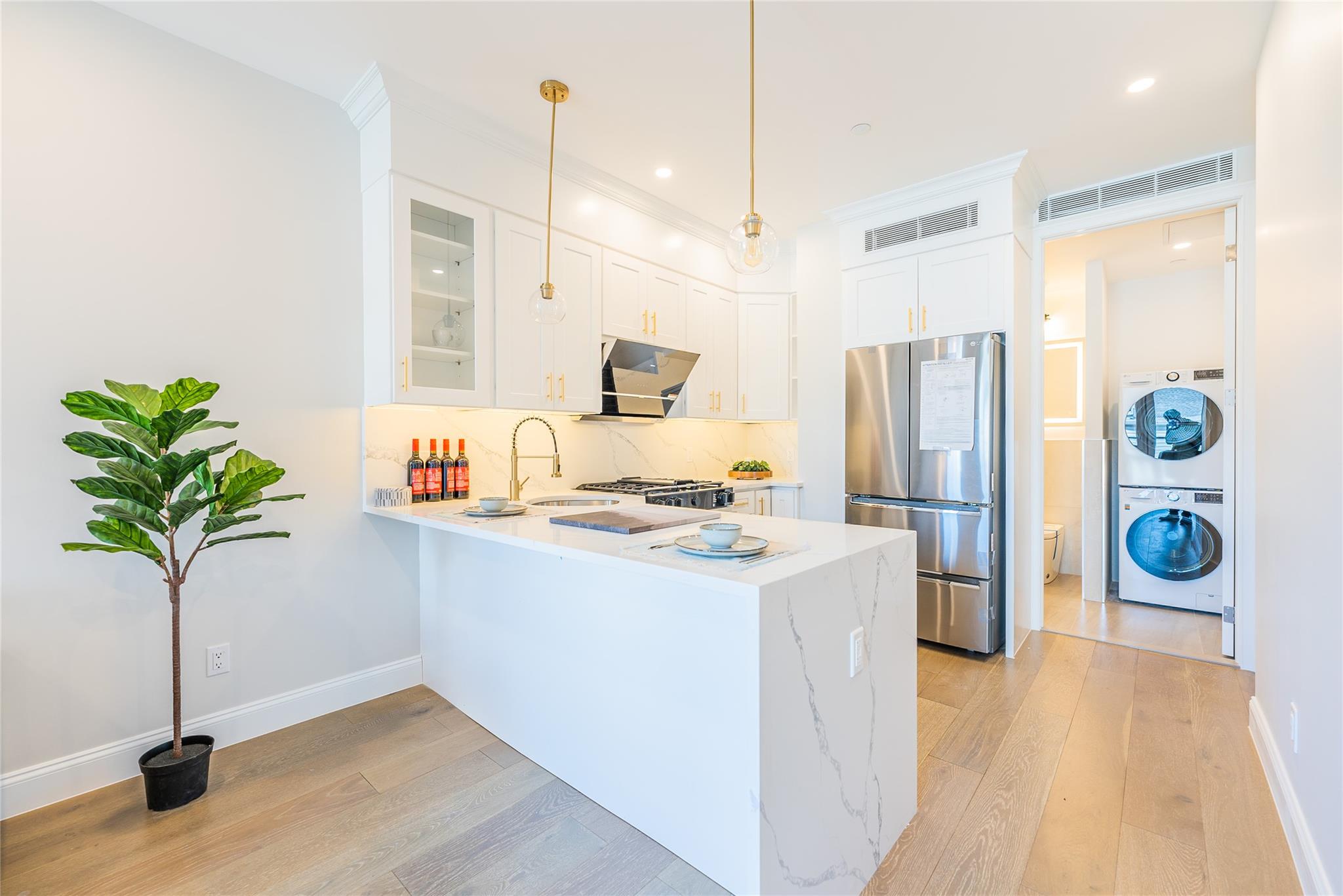 #7 photo, 4209 Hampton Street, クイーンズ区 Elmhurst , NY 11373