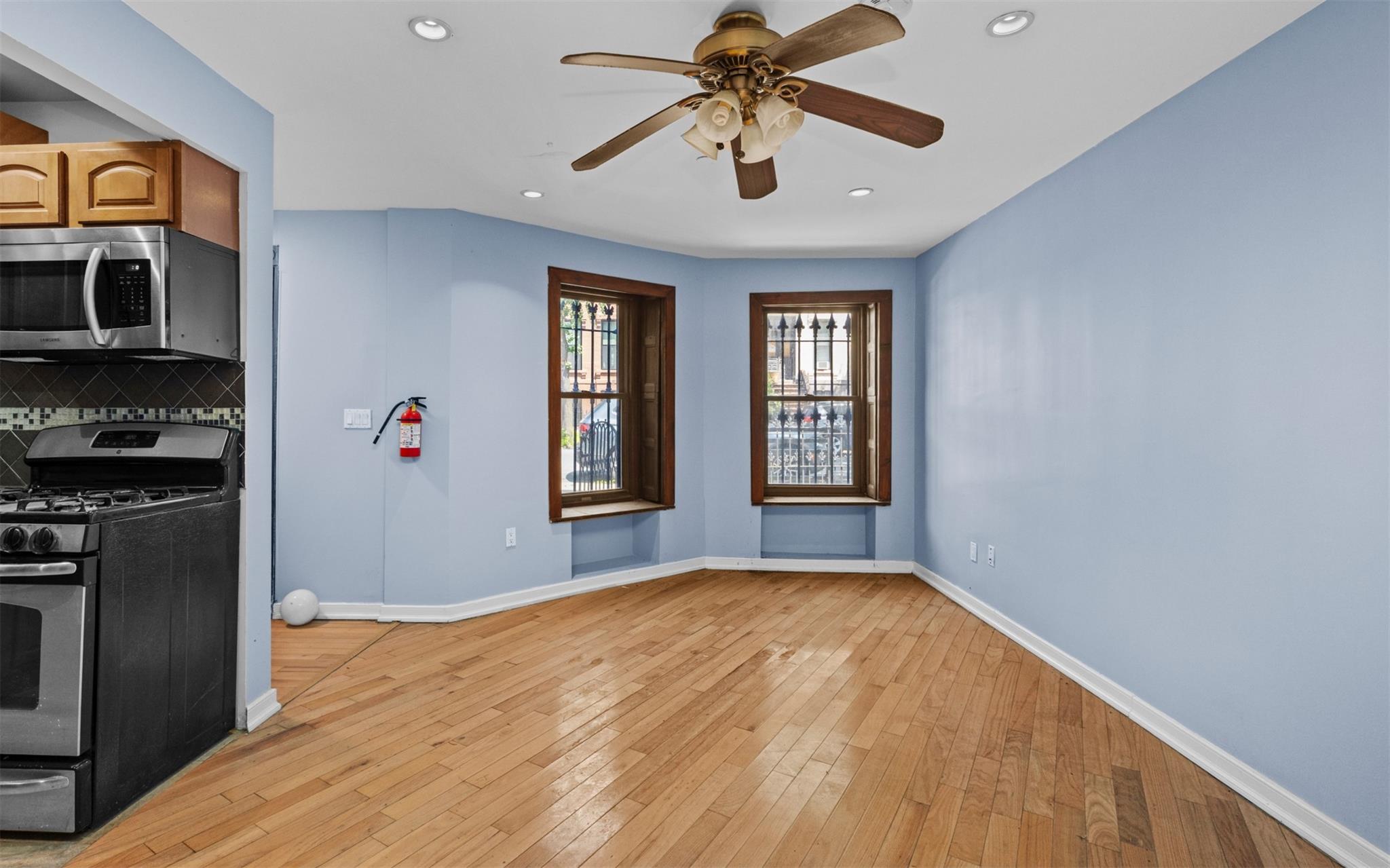 #4 photo, 626 Madison Street, Brooklyn , NY 11221