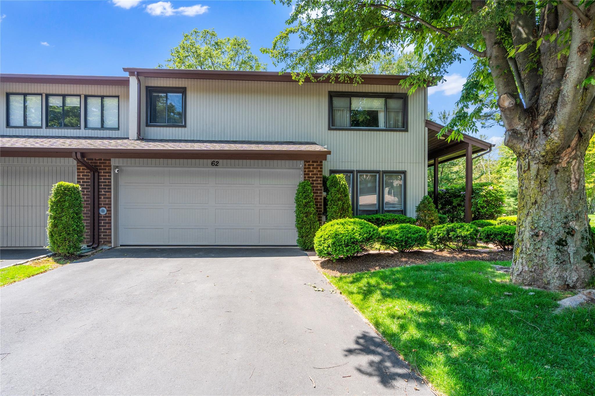 #1 photo, 62 Foxwood Drive, 長島 傑里科 Jericho , NY 11753