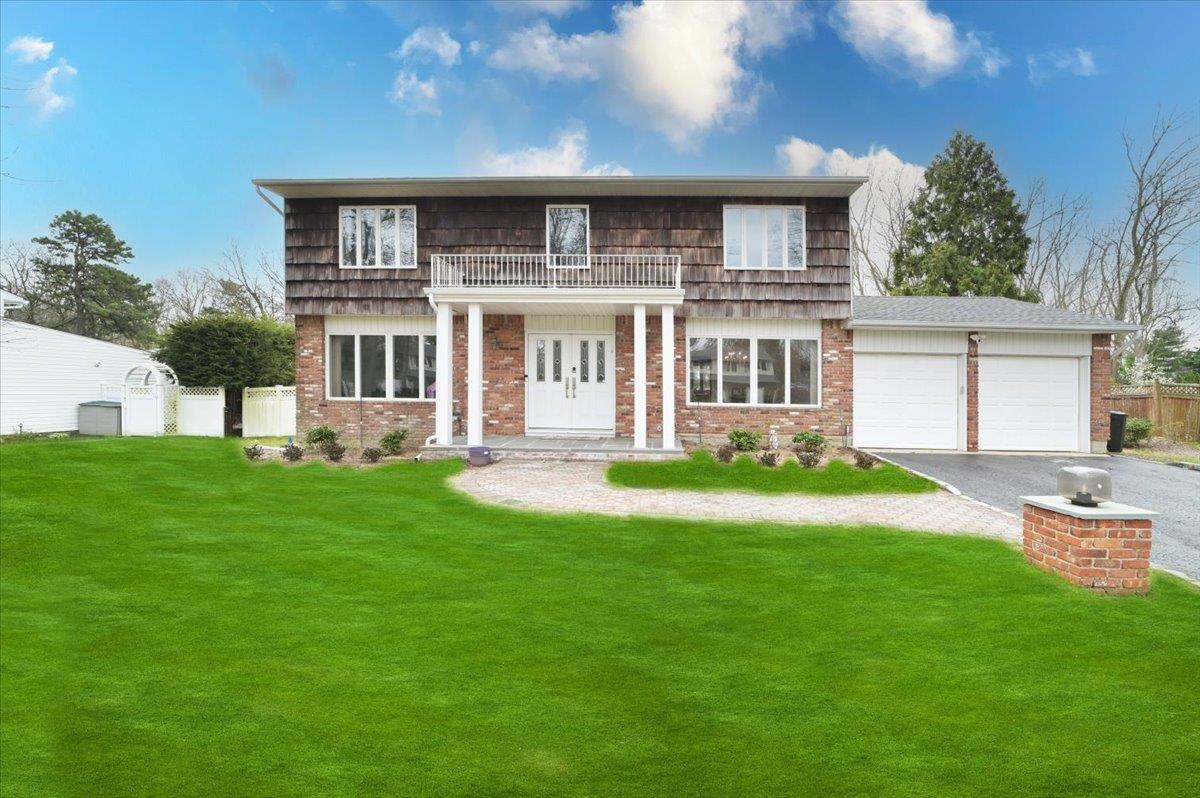 #1 photo, 7 Peppermill Court, Commack , NY 11725