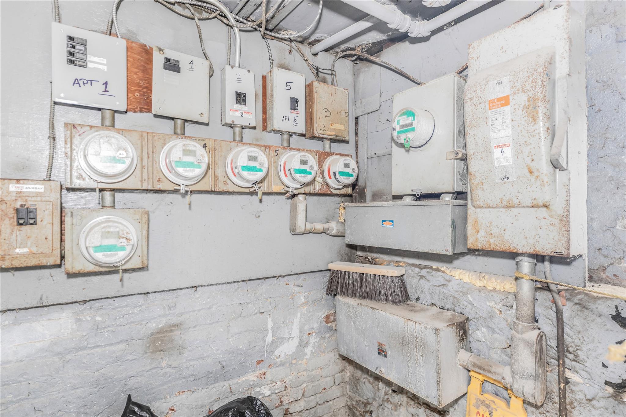 #16 photo, 199 Nepperhan Avenue, Yonkers , NY 10701