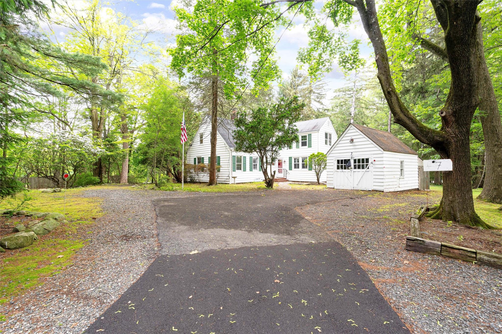 #1 photo, 7 Scotland Hill Park, 紐約州 Chestnut Ridge , NY 10977