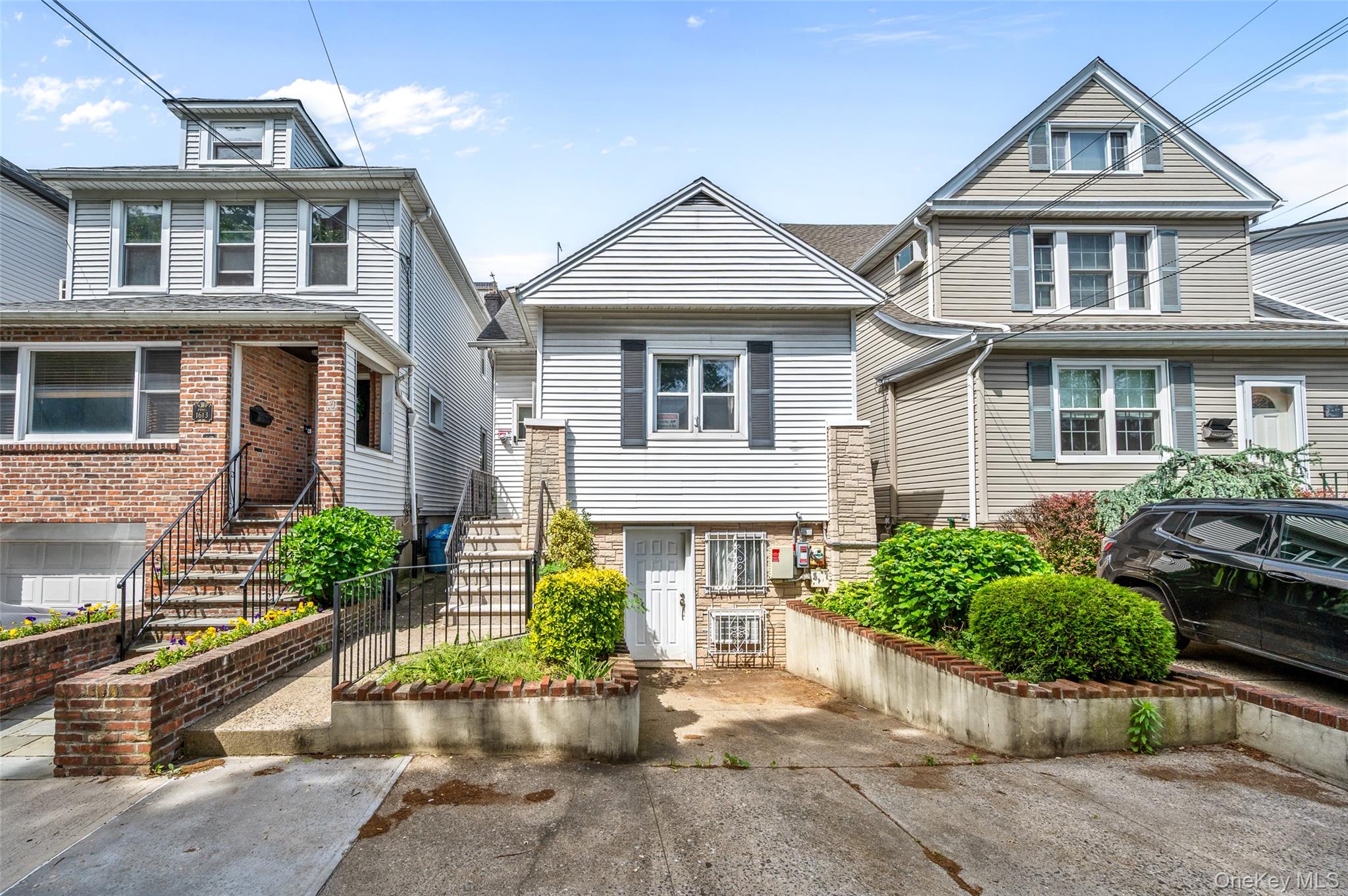 #2 photo, 1615 Mahan Avenue, ブロンクス区 Bronx , NY 10461