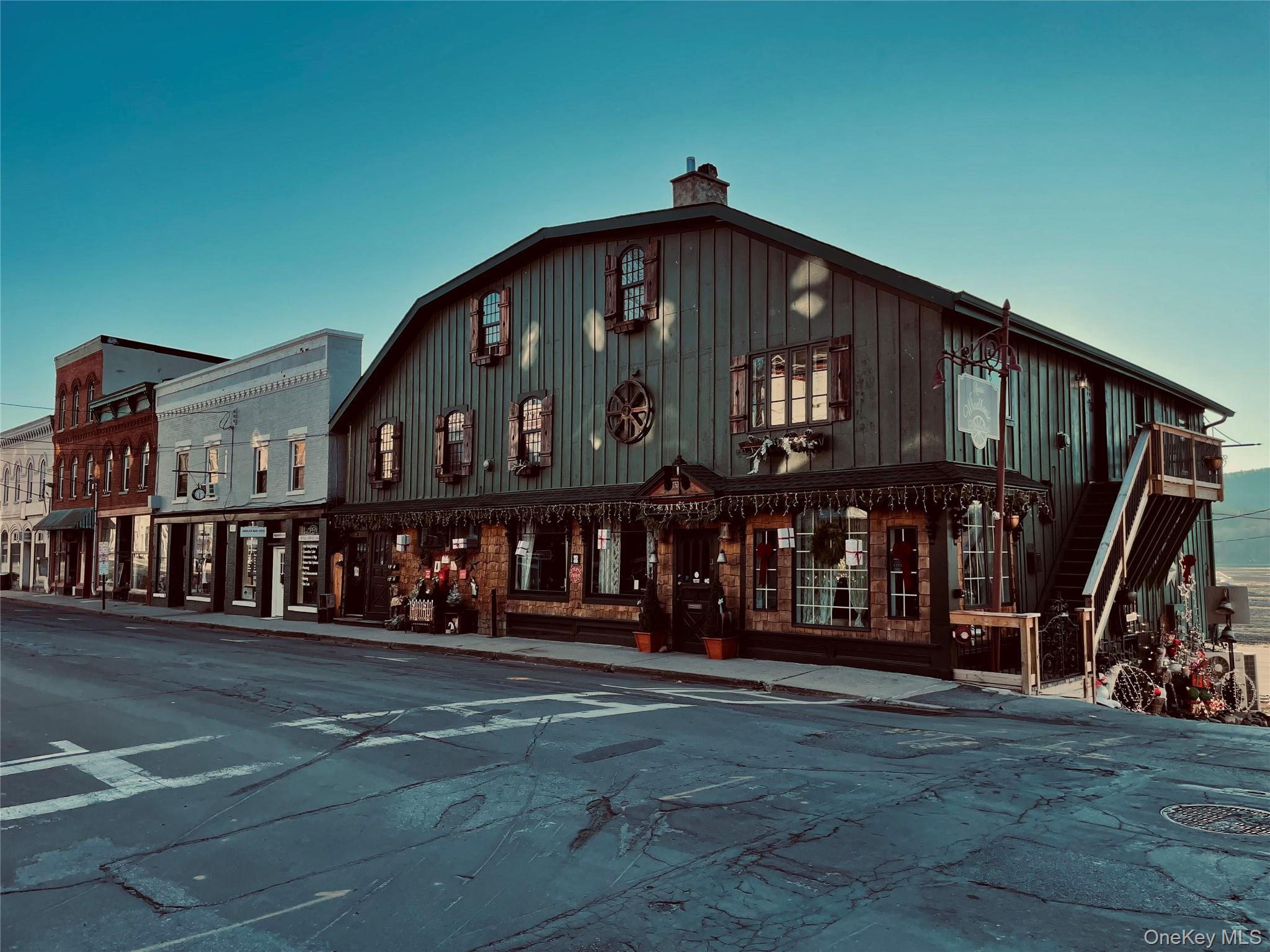 #4 photo, 37-39 Main Street, Chester , NY 10918