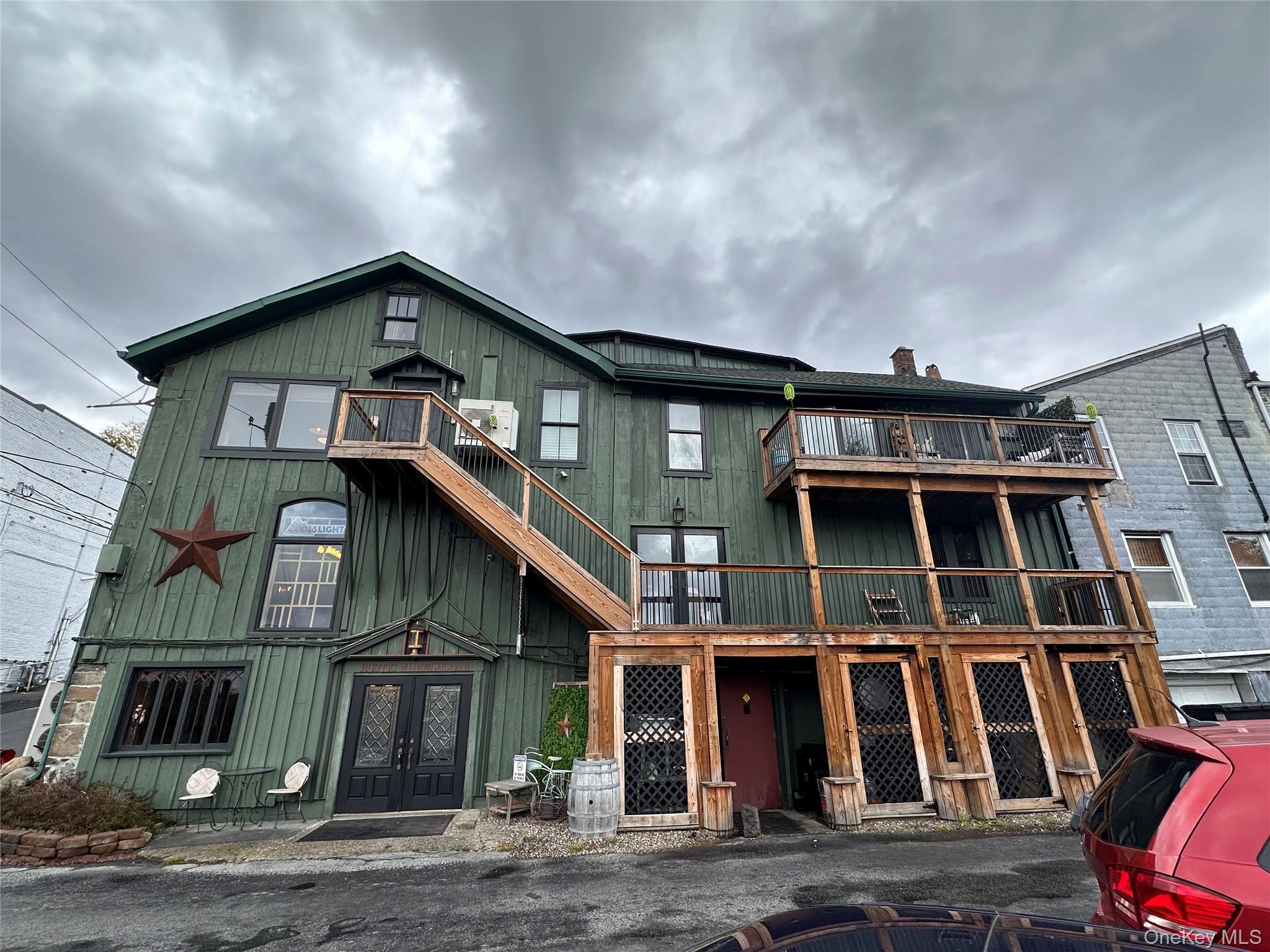 #9 photo, 37-39 Main Street, Chester , NY 10918