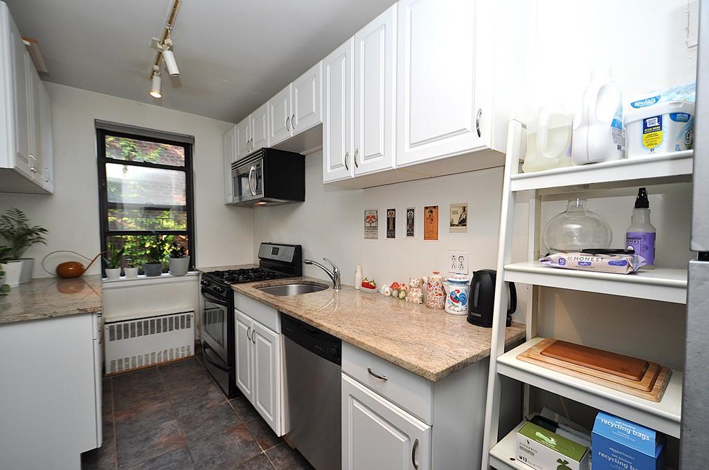 #1 photo, 142 Garth Road, Scarsdale , NY 10583