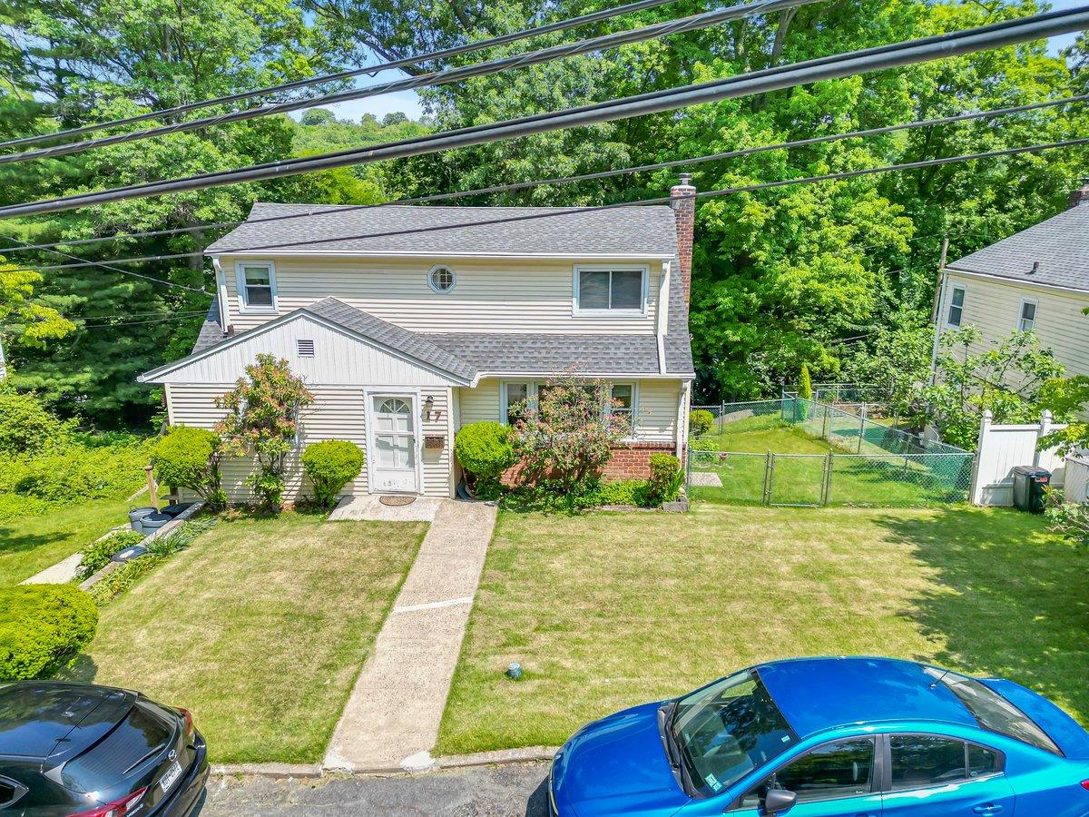 #1 photo, 17 Linn Place, Yonkers , NY 10705