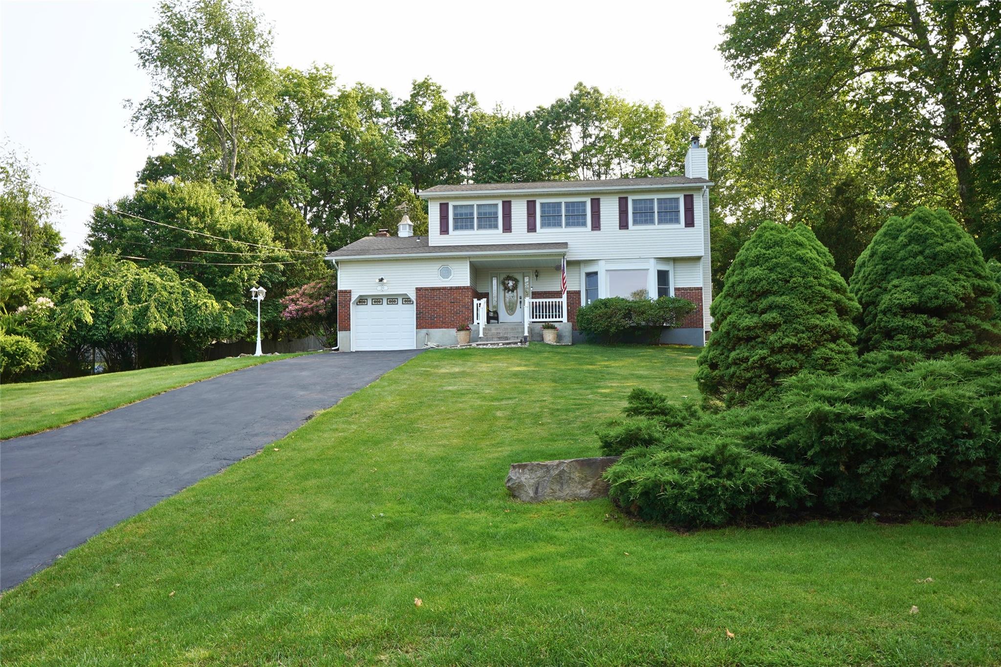 #1 photo, 20 Forestdale Avenue, Monroe , NY 10950