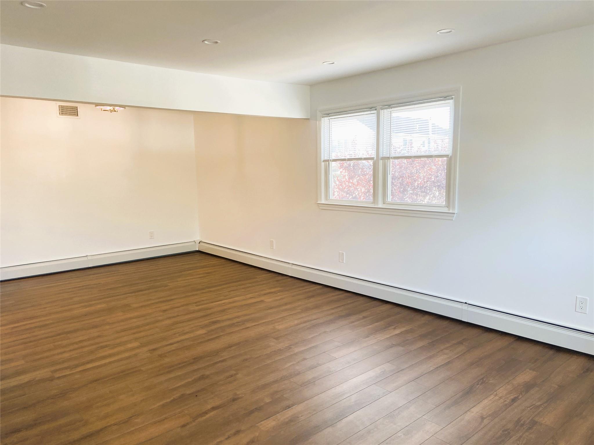 #14 photo, 473 Franklin Boulevard, ナッソー郡 Long Beach , NY 11561