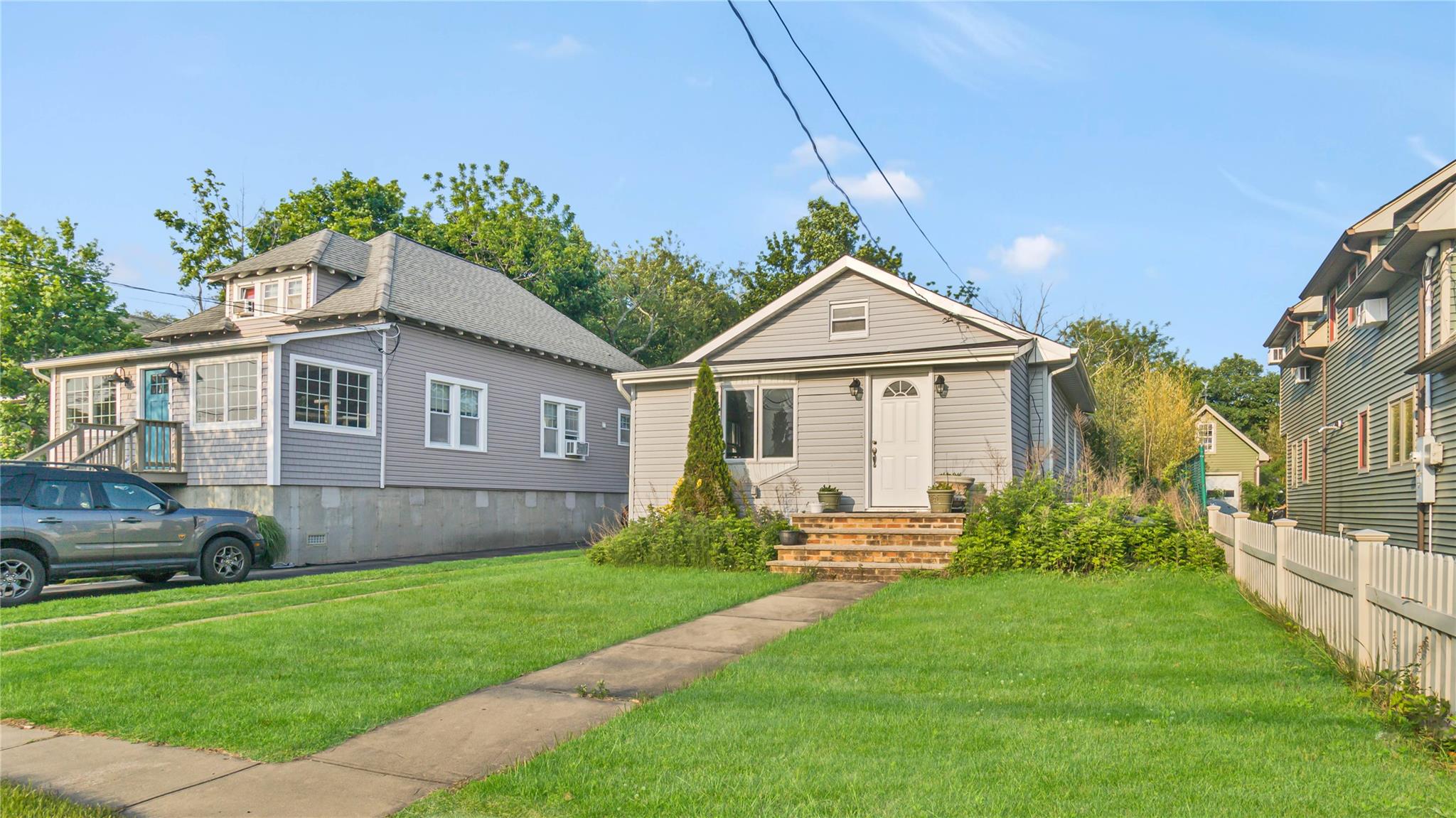 #1 photo, 9 E Hamilton Avenue, Massapequa , NY 11758