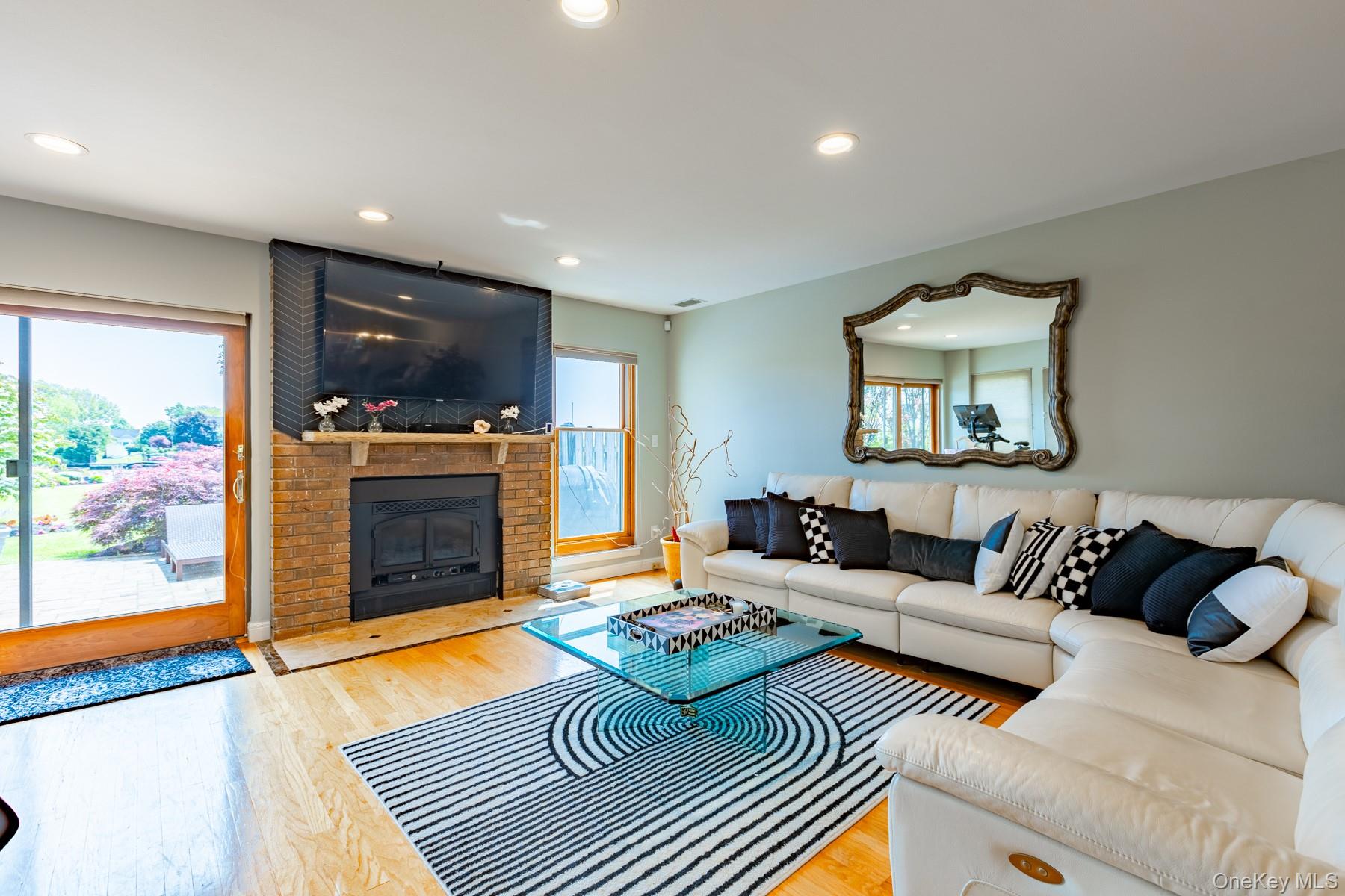 #12 photo, 10 Hidden Harbor Drive, サフォーク郡 Babylon , NY 11702