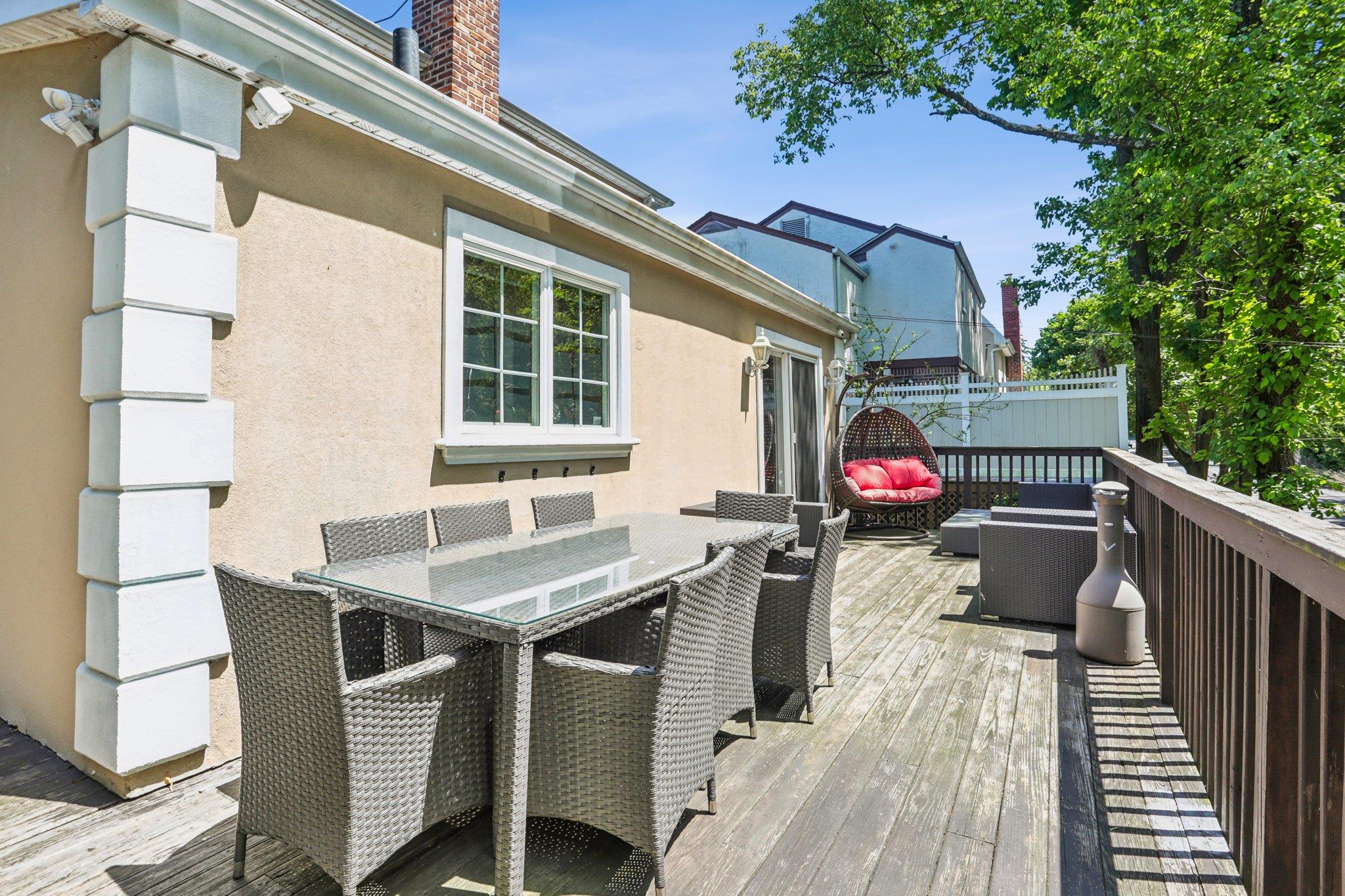 #13 photo, 80-36 208th Street, 皇后区 Hollis Hills , NY 11427