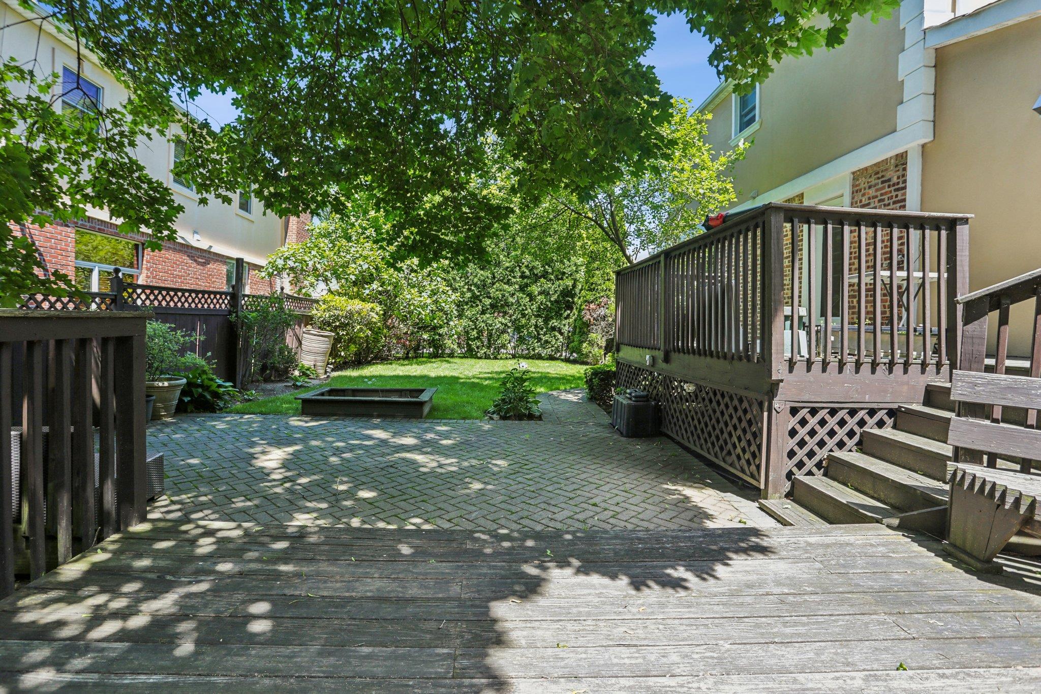 #14 photo, 80-36 208th Street, 皇后区 Hollis Hills , NY 11427