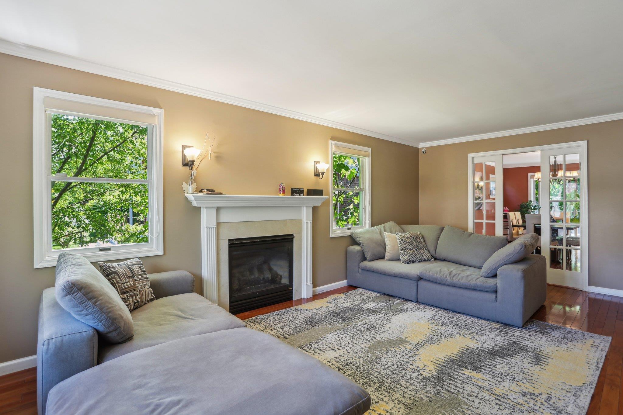 #2 photo, 80-36 208th Street, 皇后区 Hollis Hills , NY 11427