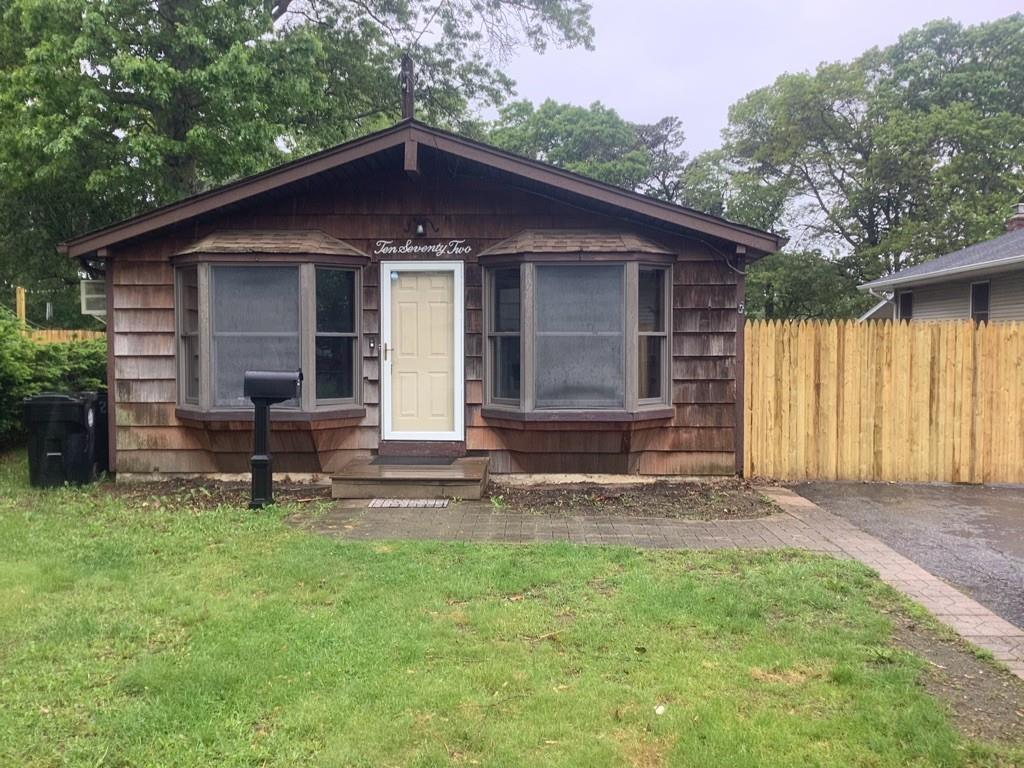 #1 photo, 1072 Reilly Street, 東長島 海湾 Bay Shore , NY 11706