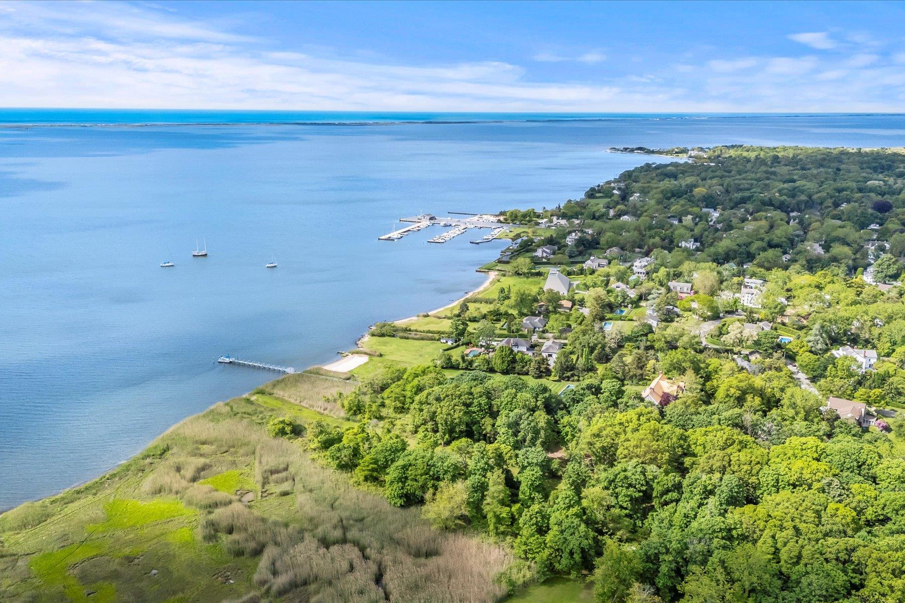 #7 photo, 198 South Country Road, サフォーク郡 Bellport , NY 11713