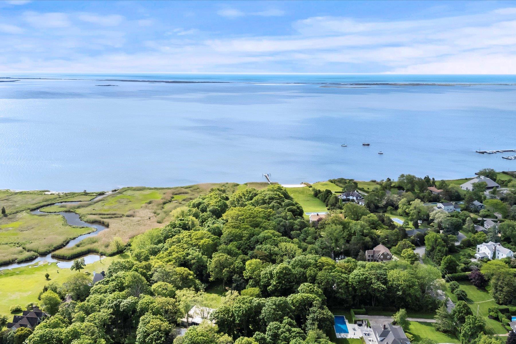 #9 photo, 198 South Country Road, サフォーク郡 Bellport , NY 11713