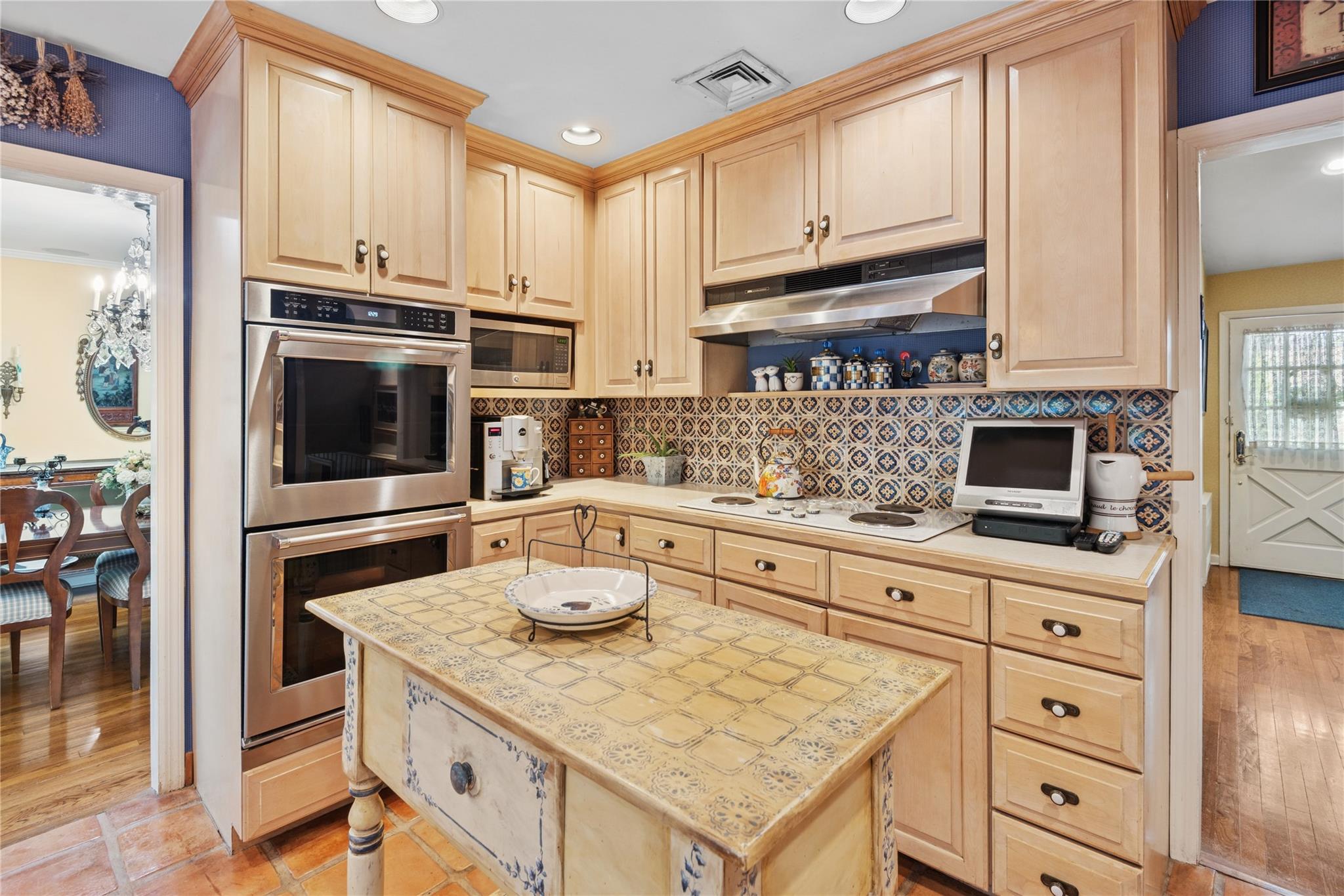 #11 photo, 221 Somerset Drive, ナッソー郡 Hewlett , NY 11557